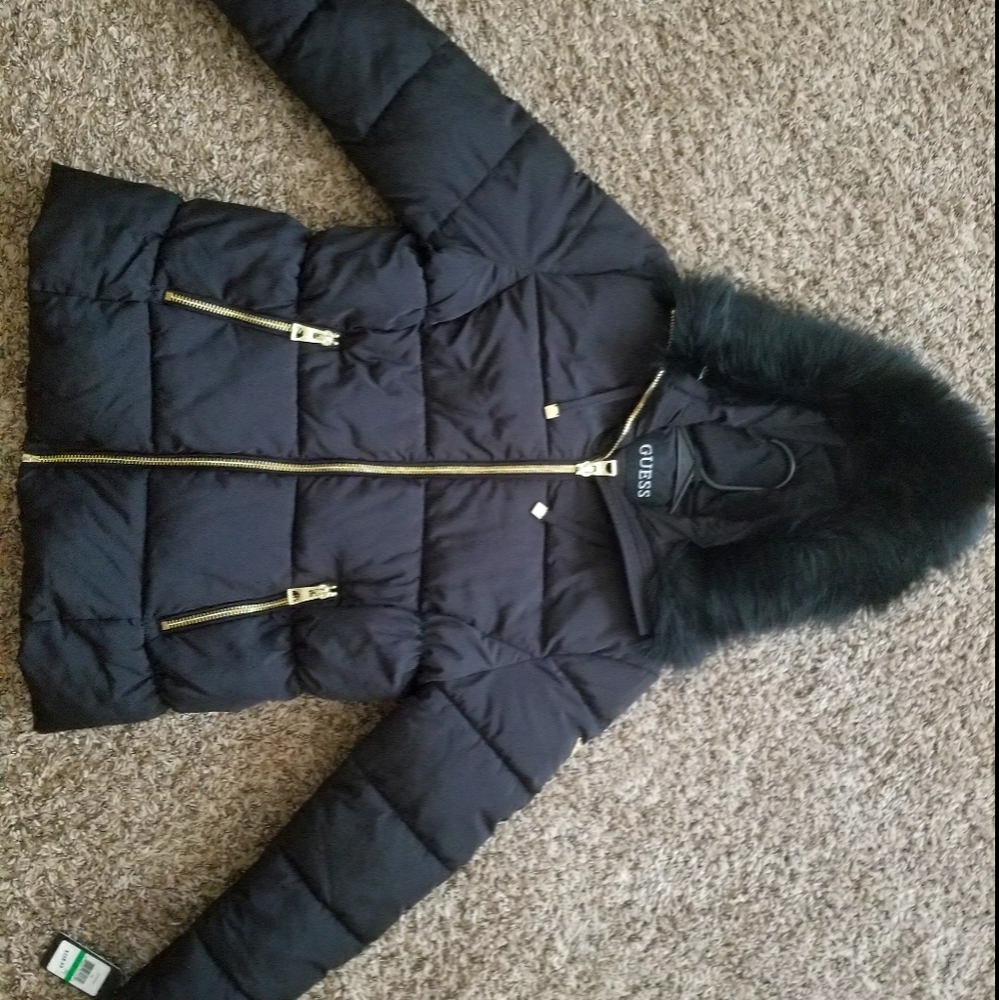 BEAUTIFUL 💝🖤 Elegant GUESS Jacket